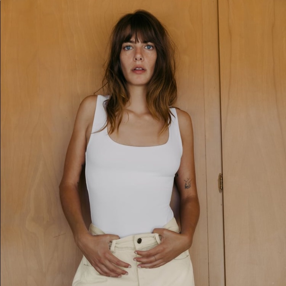 Zara WIde Strap Stretch Top Size Small S Beige